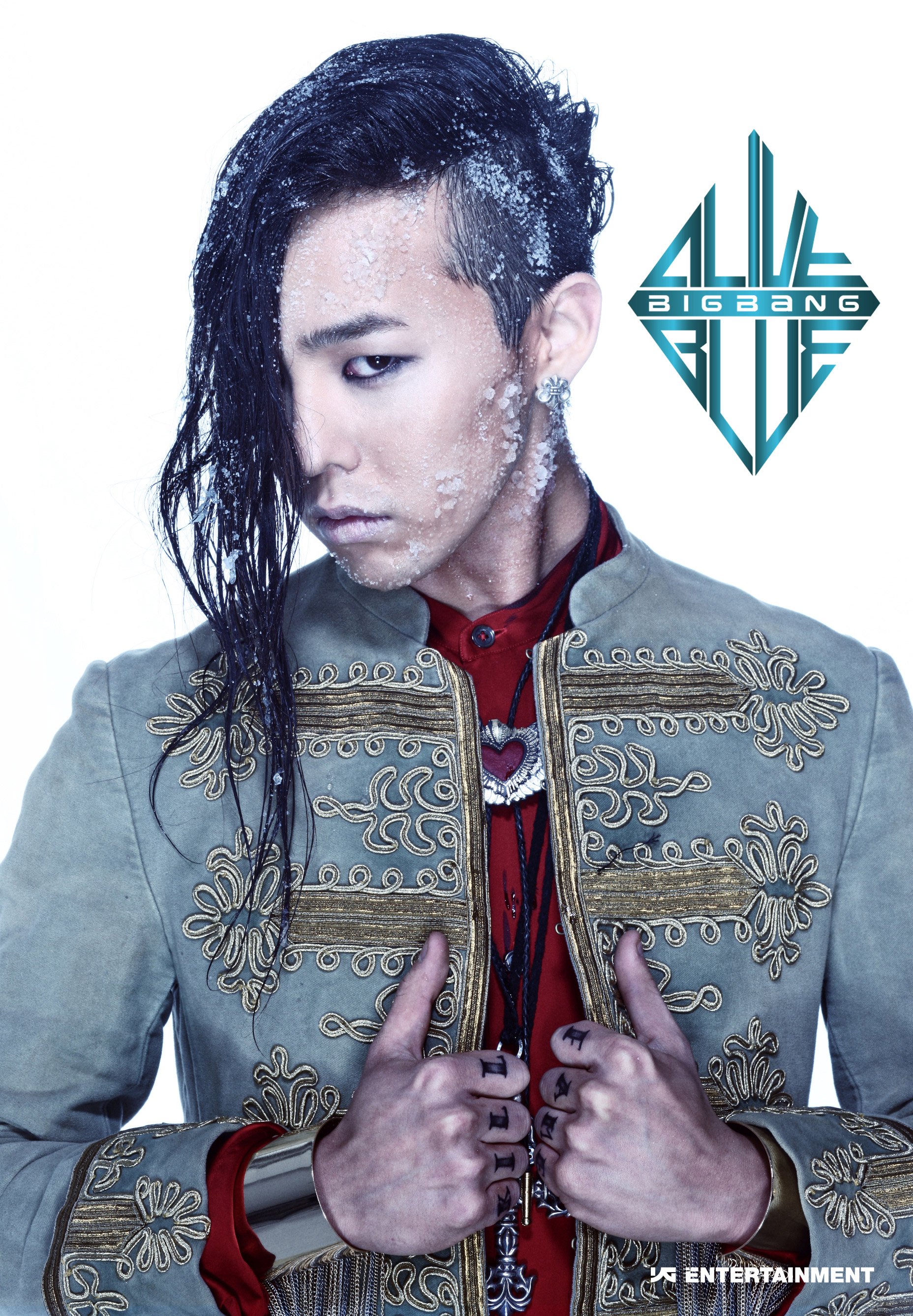 Big Bang unveils GDragon's image teaser + interview clip