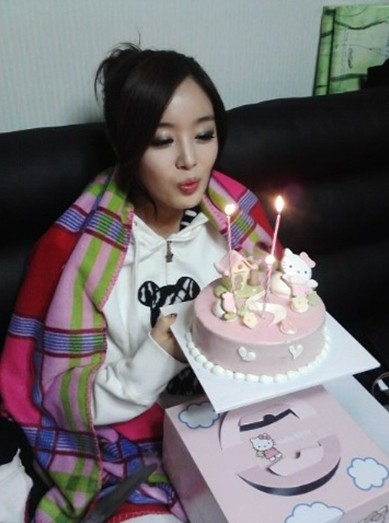 Secret’s Sunhwa celebrates her birthday | allkpop