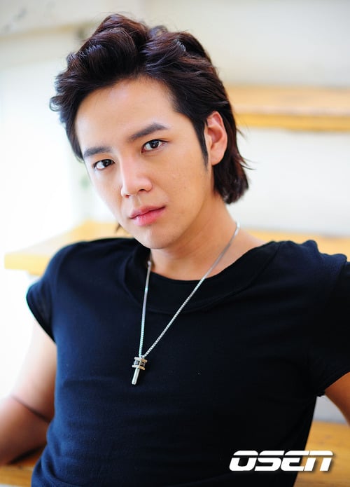 Jang Geun Suk's TV Documentary labels him as 'World Prince' | allkpop