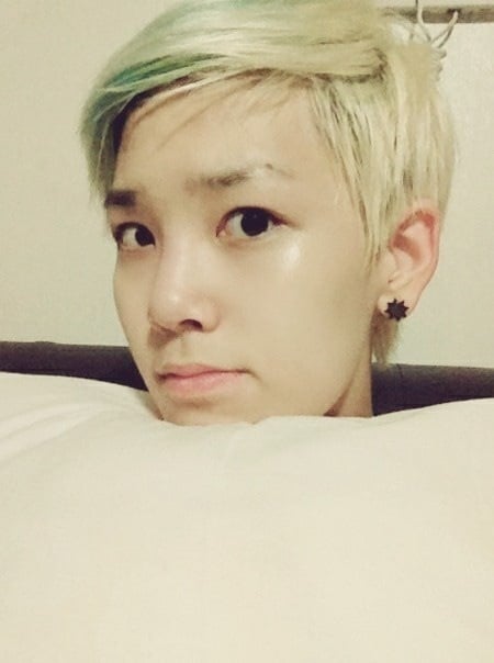 B A P S Zelo Gains A Thousand Followers After Sharing Close Up Selca Allkpop