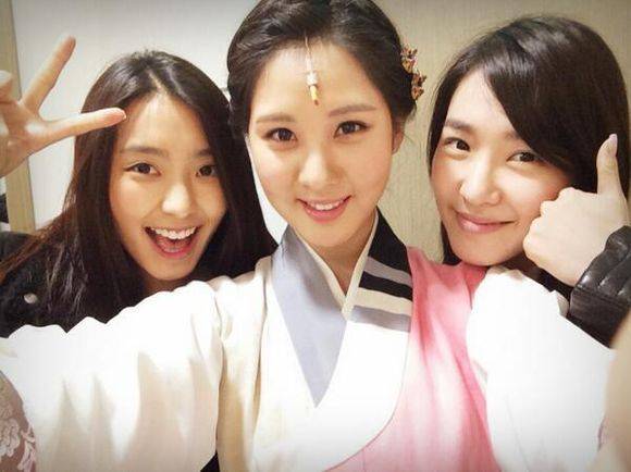 SISTAR, Bora, Girls