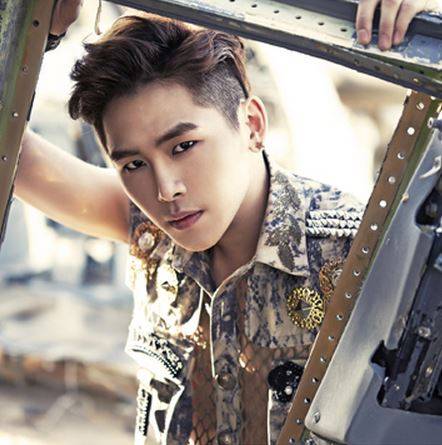 INFINITE, Hoya