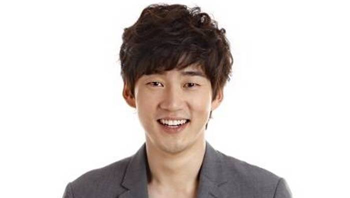 , Yoon Kye Sang 