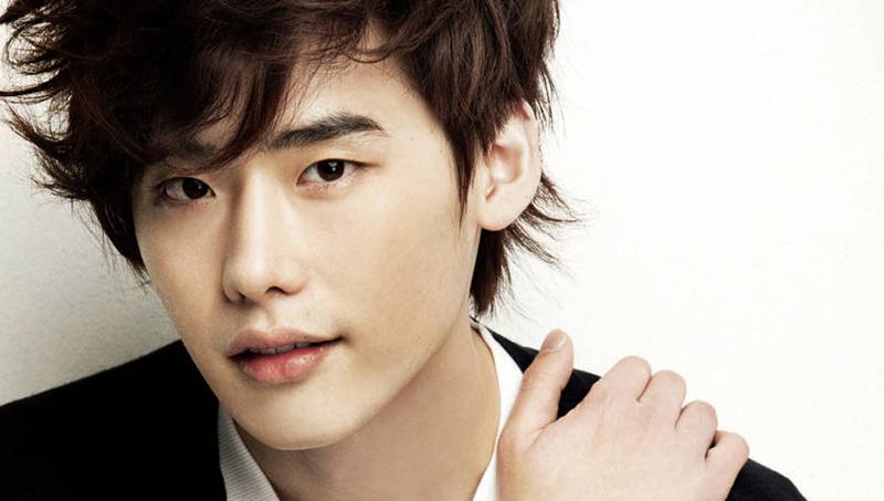 Lee Jong Suk