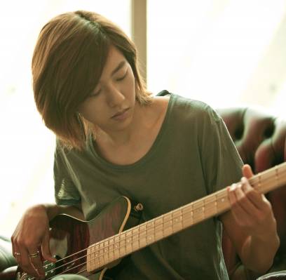 CNBLUE, Jungshin