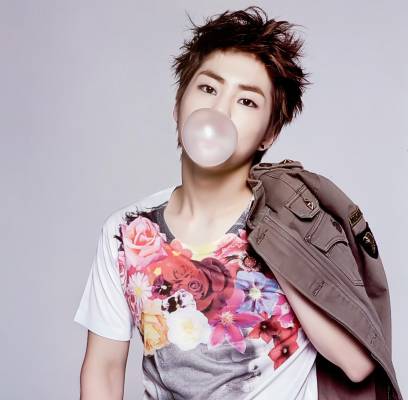 EXO, Xiumin