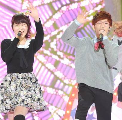 Akdong Musician (AKMU)