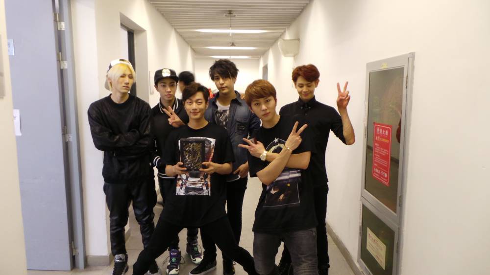 B2ST