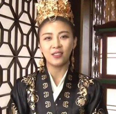 Ha Ji Won