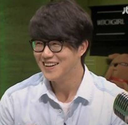 Sung Si Kyung