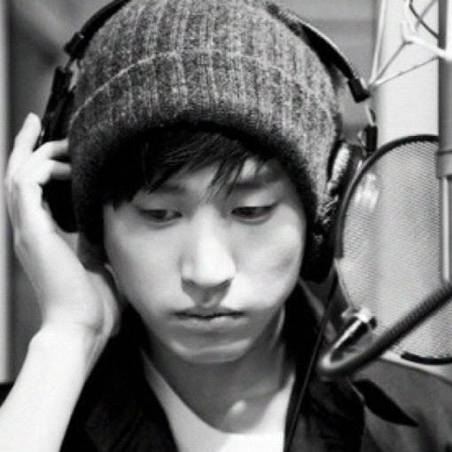 Tablo shares his hope to comfort those affected by the Sewol tragedy ...