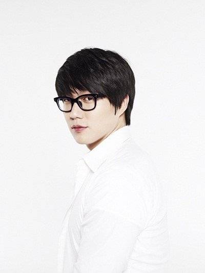 Sung Si Kyung