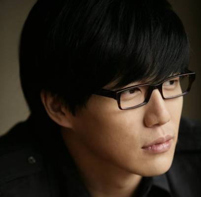 Sung Si Kyung