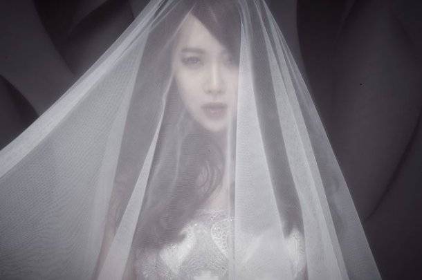 Baek Ji Young