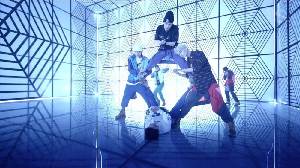 EXO, EXO-K, EXO-M