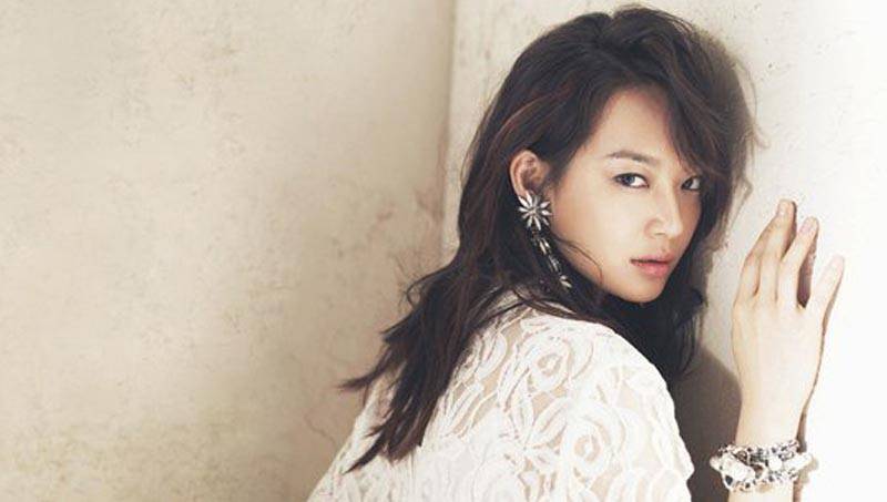 Shin Min Ah