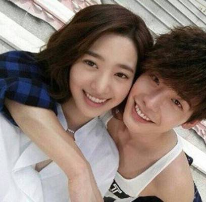 Lee Jong Suk, Jin Se Yeon