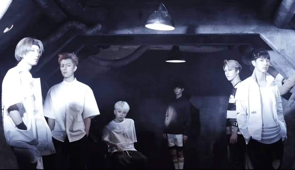 After School, Raina, B2ST, Big Bang, Taeyang, EXO, EXO-K, Suho, Baekhyun, INFINITE, Kim Myung Soo (L), Woohyun, ZE:A, Kwanghee, San E, K.Will, Untouchable, GOT7, Lee Yu Bi, Bob Girls, HALO