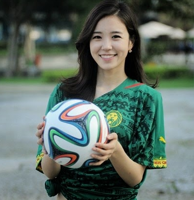 Her name is Jang Ye-Won. 