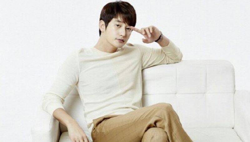 Park Si Hoo