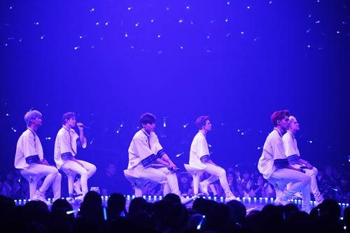 VIXX, Cha Hak Yeon (N), Ken, Ravi, Hongbin, Leo