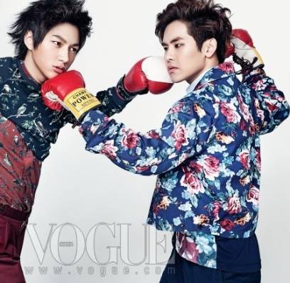 INFINITE, Kim Myung Soo (L), Hoya