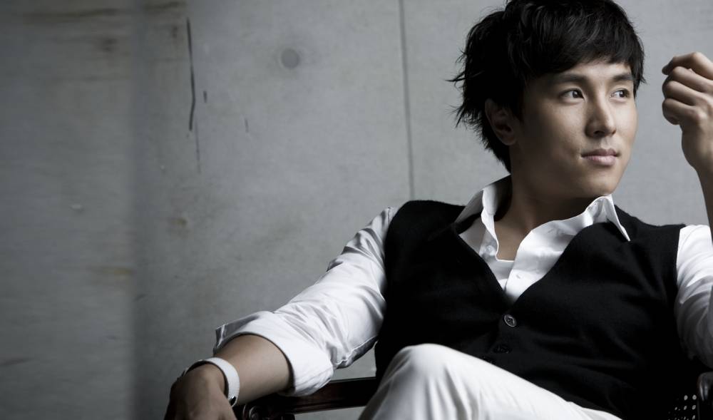 Shinhwa, Dongwan