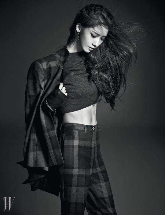 YoonA bares her abs and captures a post-modern look for 'W Korea' | allkpop