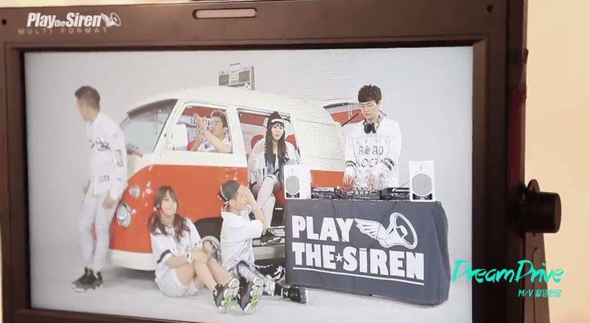 f(x), Luna, Play the Siren