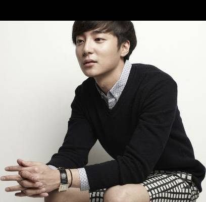 Roy Kim, Younha