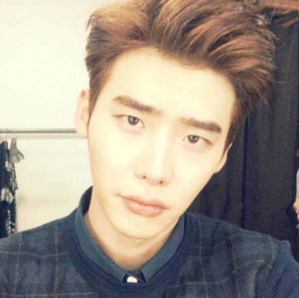 Lee Jong Suk