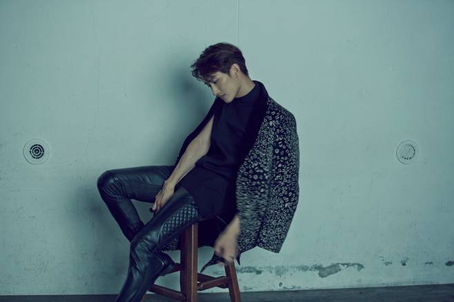 Super Junior-M, Zhoumi