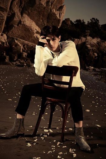 Updated] B2ST unveil album jacket for special 7th mini album 'TIME' |  allkpop