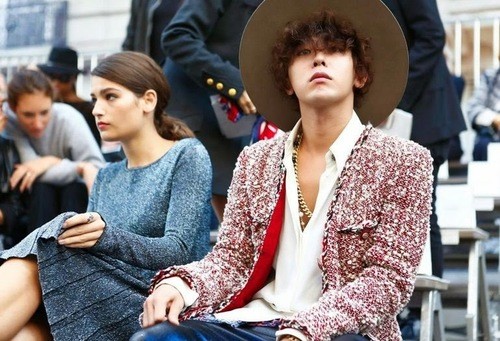 G-Dragon and Mizuhara Kiko spotted at 'Chanel 2015 S/S Show in Paris