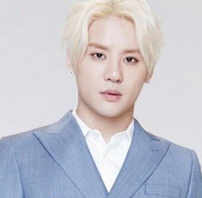 Junsu (XIA)