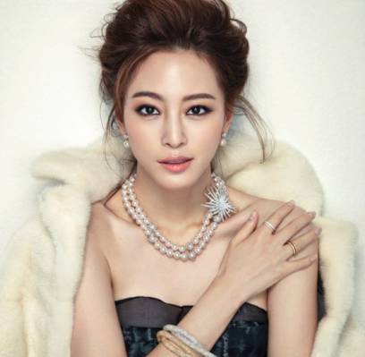 Han Ye Seul