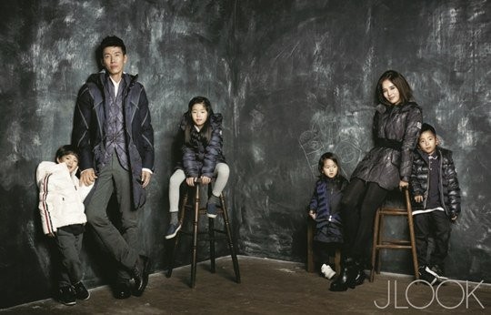 Sean and Jung Hye Young pose with their children for 'JLOOK' + donate ...