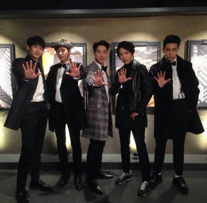 2PM, Nichkhun, B1A4, Baro, CNBLUE, Yonghwa, INFINITE, Kim Myung Soo (L), ZE:A, Kwanghee, M.I.B, Kangnam, winner, Song Min Ho (Mino)