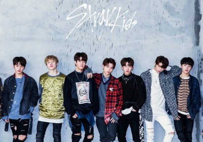 Stray Kids