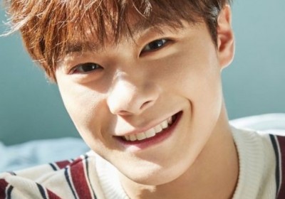 Moonbin, Moonbin