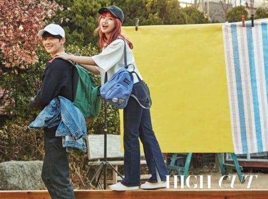 Ын У из ASTRO и Чхве Ю Джон из Weki Meki стали моделями для нового выпуска журнала "High Cut"
