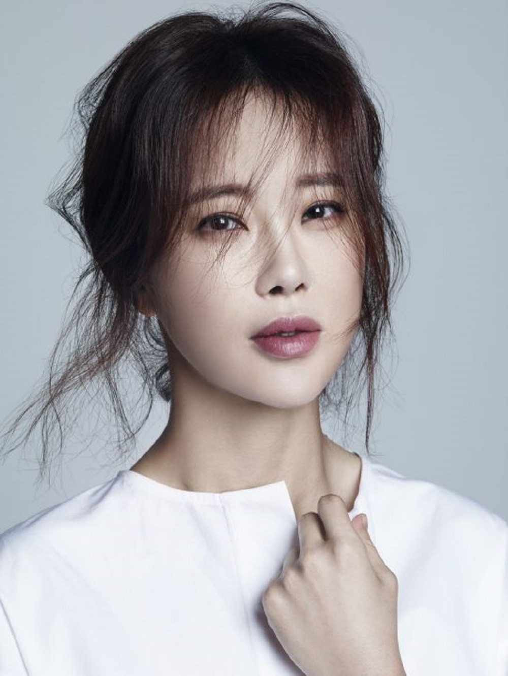 Baek Ji Young