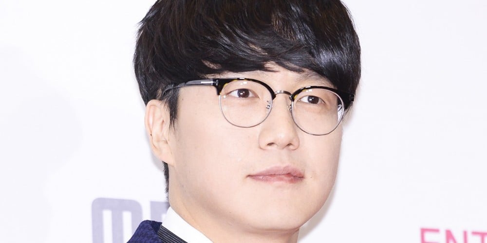 Певец Сон Си Кён покидает агентство Jellyfish Entertainment спустя 11 лет