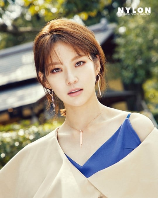 'Nylon' shares lovely pictorial cuts of Gong Seung Yeon from Japan