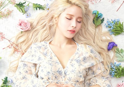 MAMAMOO, Solar