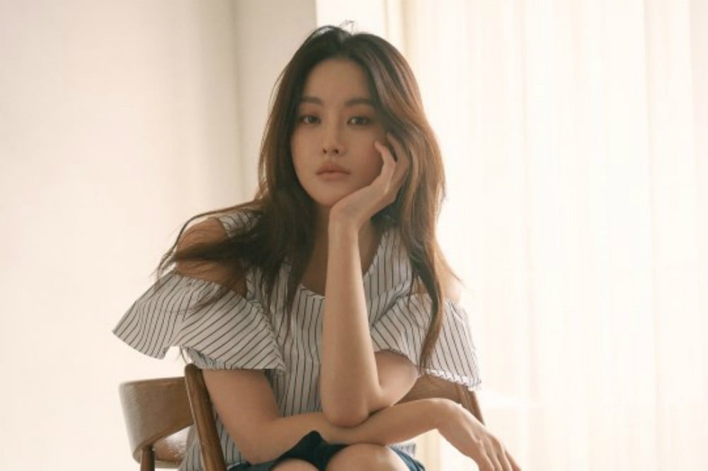 Oh Yeon Seo looks stunning in her photoshoot with '1st ...