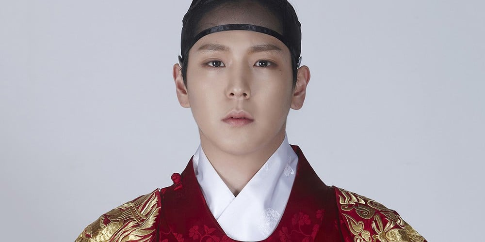 8. Himchan's Blonde Hair in B.A.P's "Honeymoon" Era - wide 2