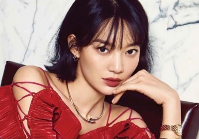 Shin Min Ah