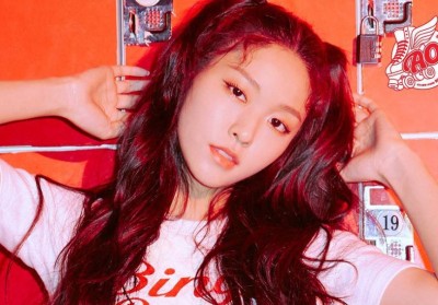 AOA, Seolhyun, Dohwa (Chanmi), Mina