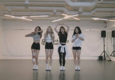 LOONA, yyxy (Youth Youth by Young)